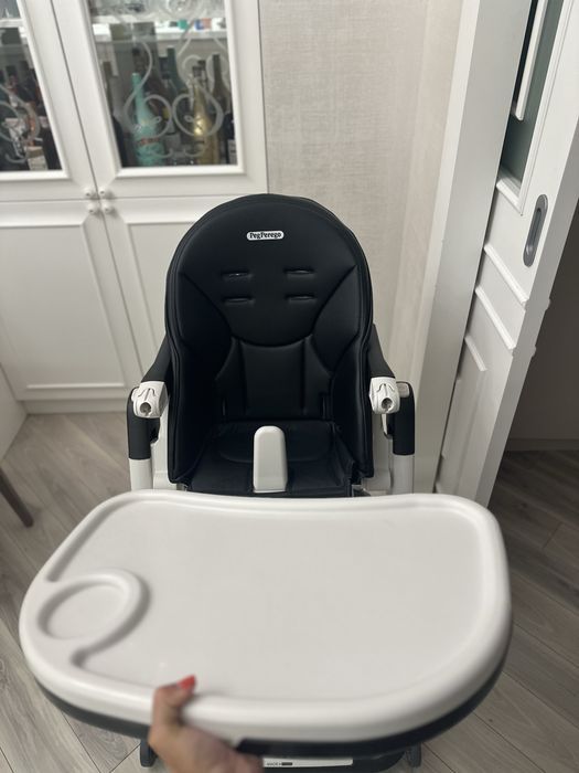 Стульчик для кормления Peg-Perego Siesta Follow Ме