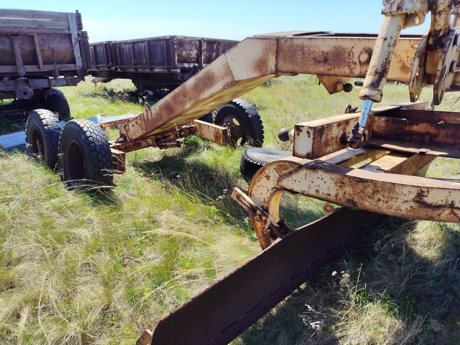 Грейдер прицепной