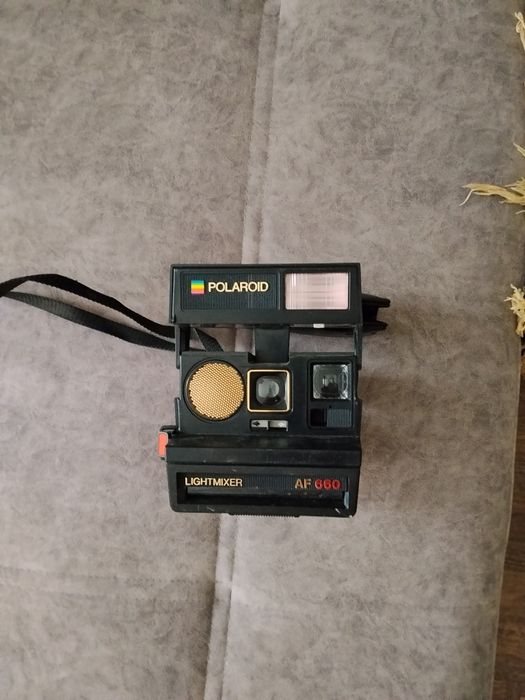 Фотоаппарат паларойд , эпоха 90 г )))