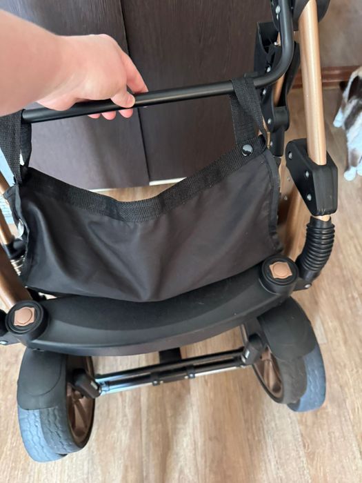 Продам детскую коляску