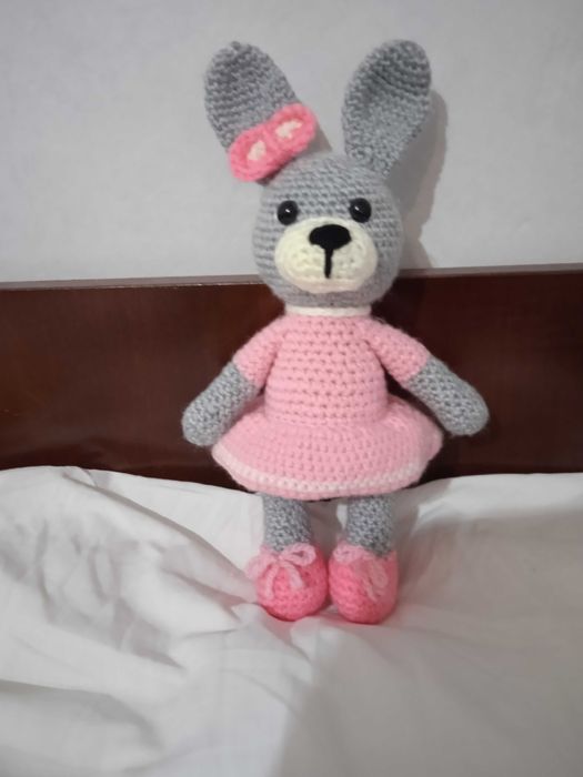 Ръчно изплетени играчки