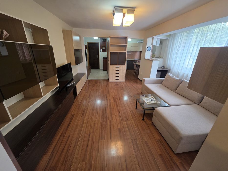 Închiriez apartament 2 camere,zona RFN,modern, complet utilat