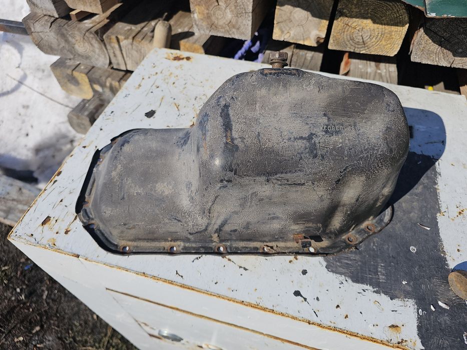 Поддон гольф3 1.6 абу