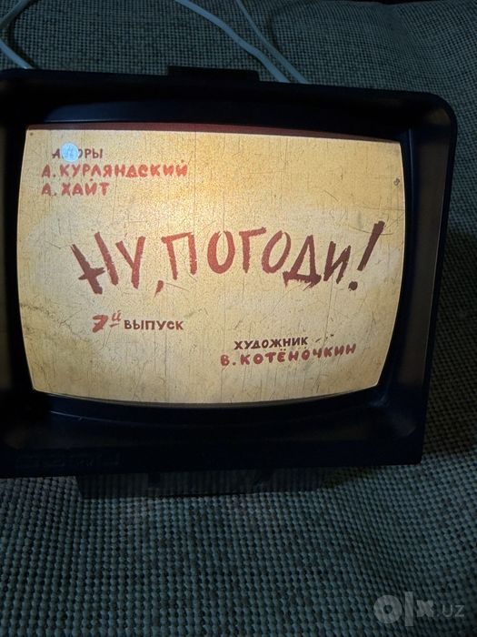 продаётся  фильмоскоп в отличном состоянии
