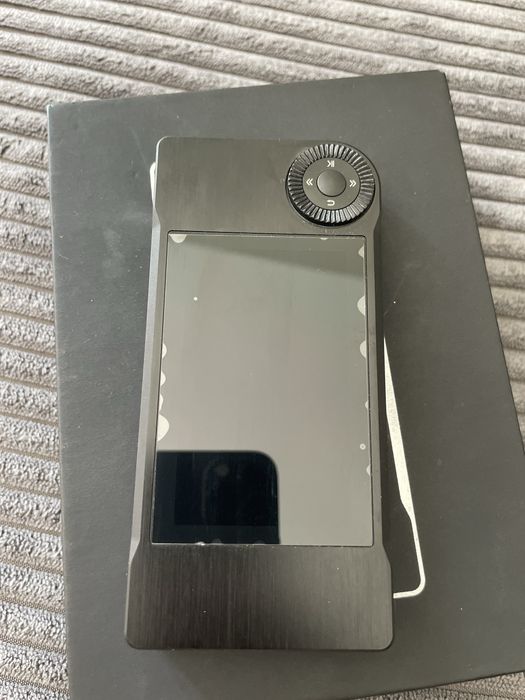 Продавам аудио плеър Shanling M5