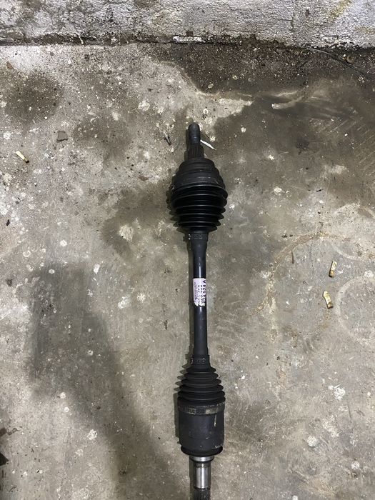 Привод Mercedes  R w251