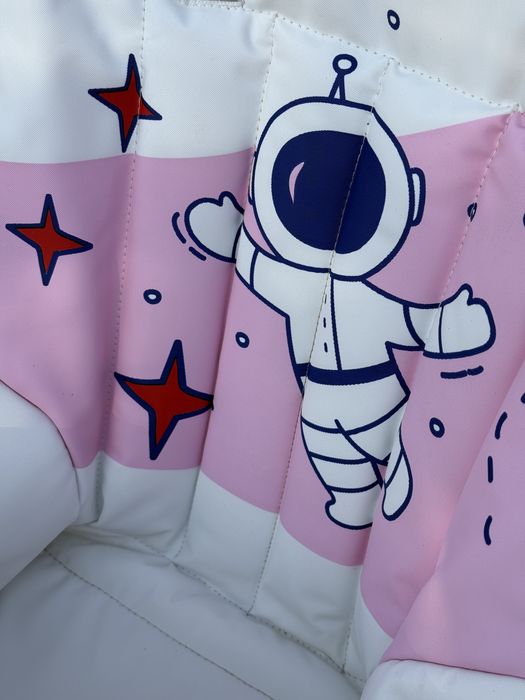 Столик для кормления