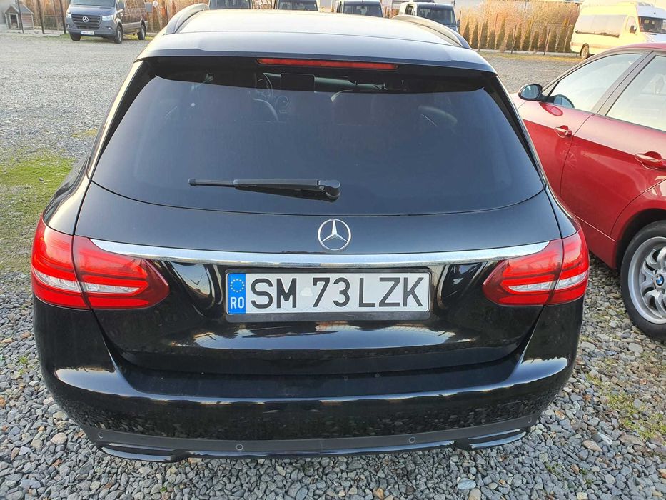 Mercedes-Benz Break 4x4 – 2016 – 2.2 Diesel 22.000 euro