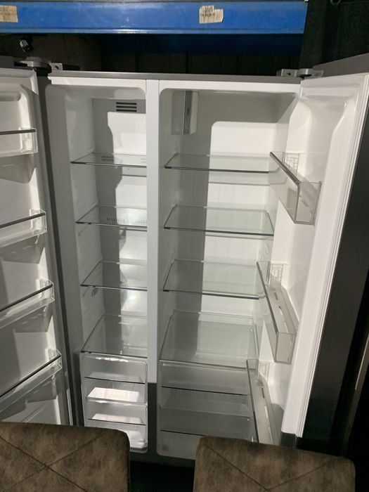 Frigider side by side beko