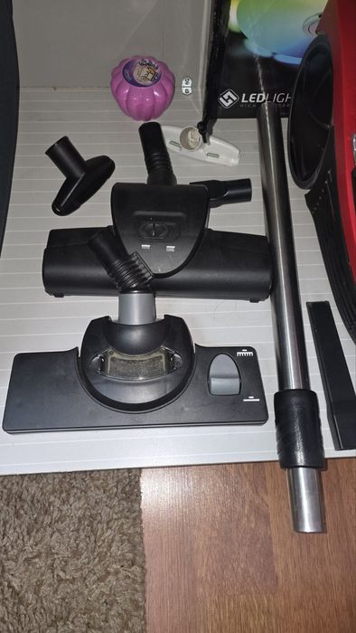 Прахосмукачка BOSCH