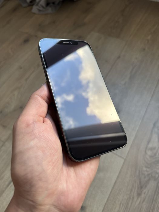 Iphone 12 pro продам