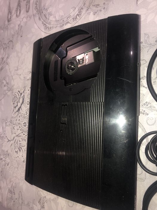 Плейстейшън 3 в отлично състояние