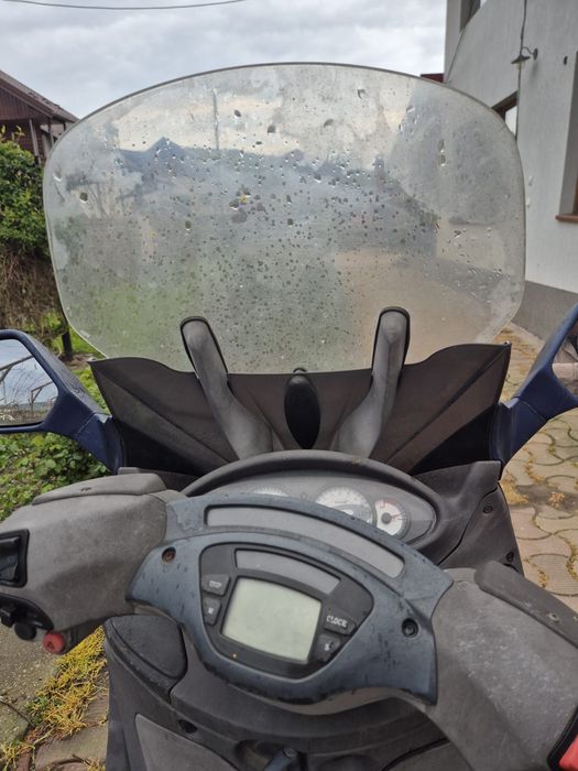 Dezmembrez maxi scooter Piaggio X9 Evolution 200cc maxiscooter scuter carene far bord oglinzi motor evacuare parbriz