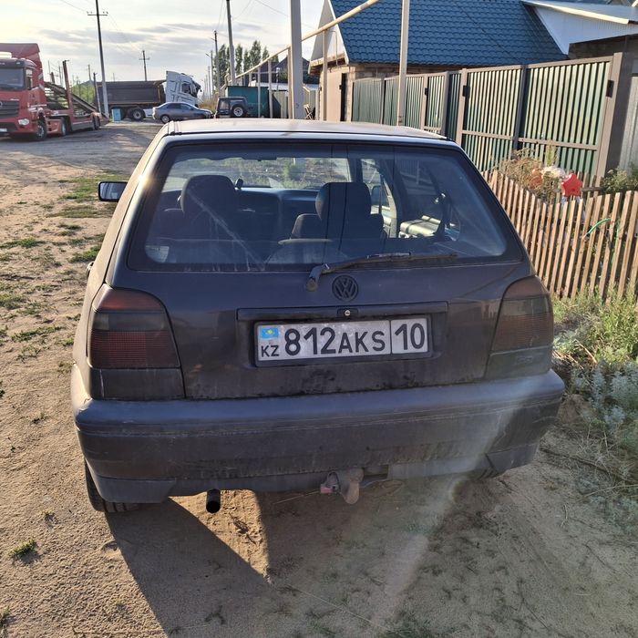 Продам гольф 3. Объём 1.8