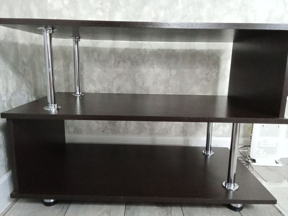 Тумба под телевизор