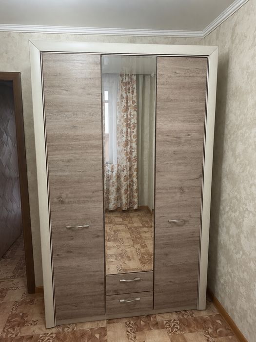 Продам шкаф в хорошом состоянии