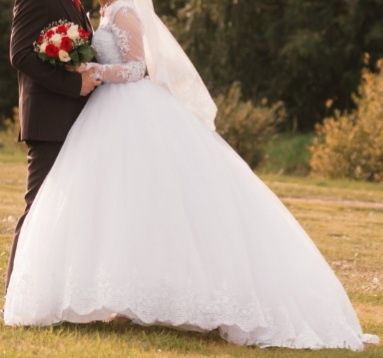 Продам свадебное платье