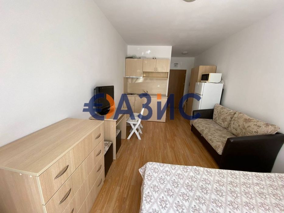 Продава се Едностаен апартамент в к.к. Слънчев бряг - 32 кв.м за 1407 €/кв.м - Снимка #6