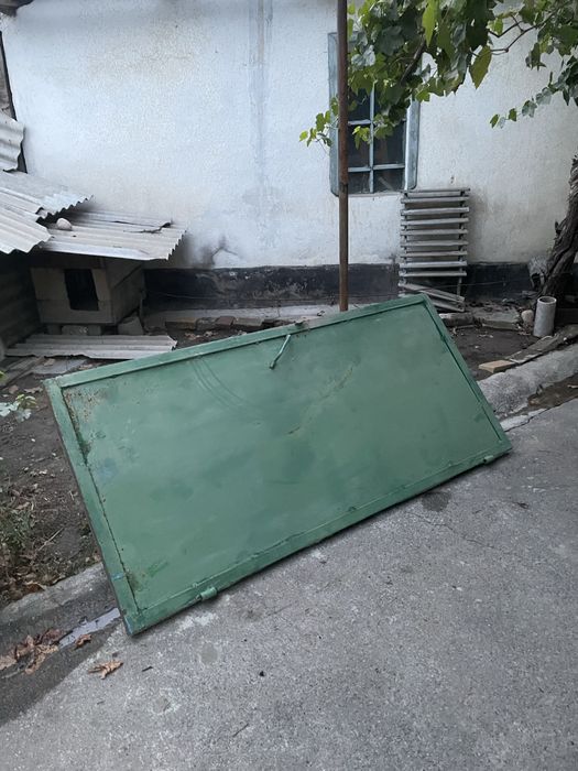 Продам хорошую дверь