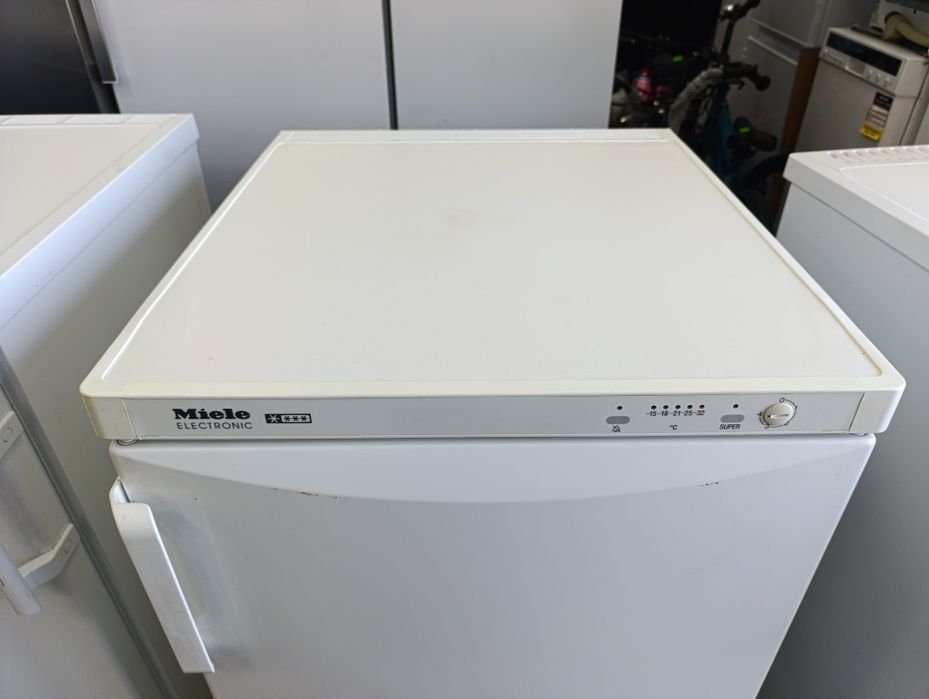 Фризер Miele Electric