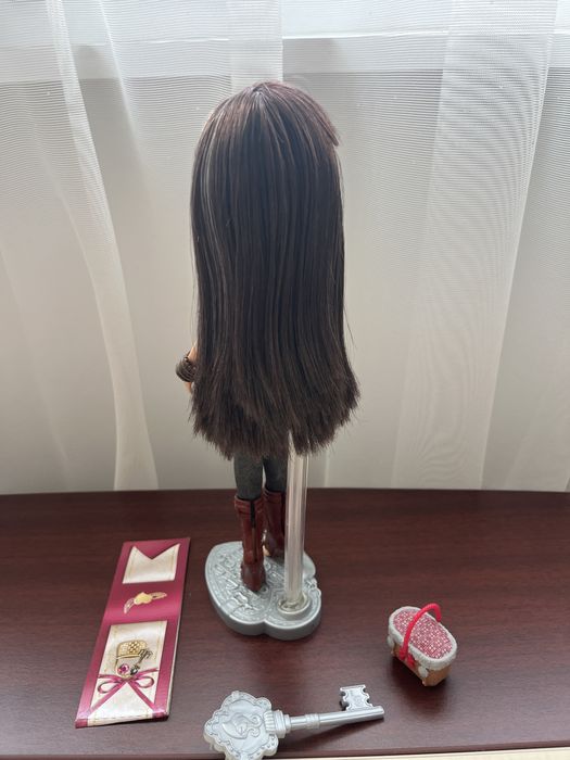 Оригинална Ever After High Cerise Hood Signature (Mattel, 2013)