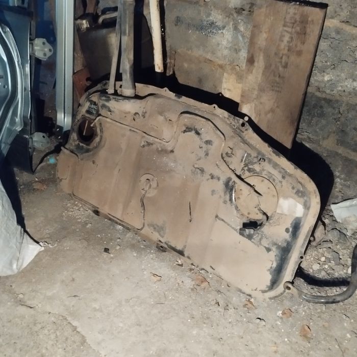 Продам запчасти спейс вагон