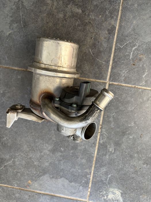 Racitor gaze VW Passat B8