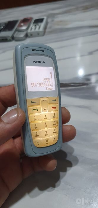 Telefonlar sotiladi