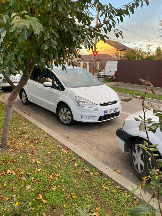 Vand Ford 1.8 tdci  Smax 7 locuri Panoramic