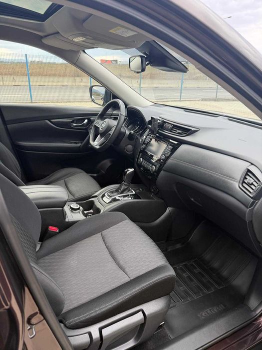 Nissan X-TRAIL Tenka 4x4 177 CP