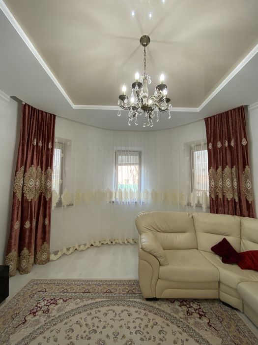 Продаются шторы с занавеской