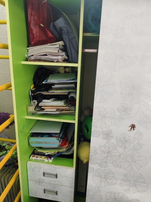 Продам детский шкаф состояние хорошее