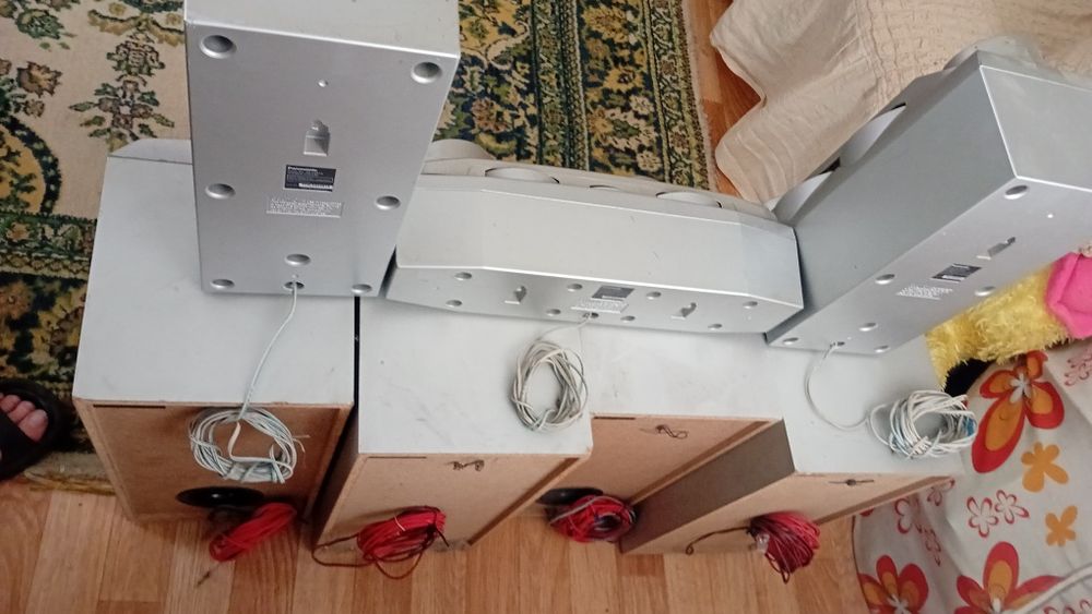 Акустика для дома и центров кафе