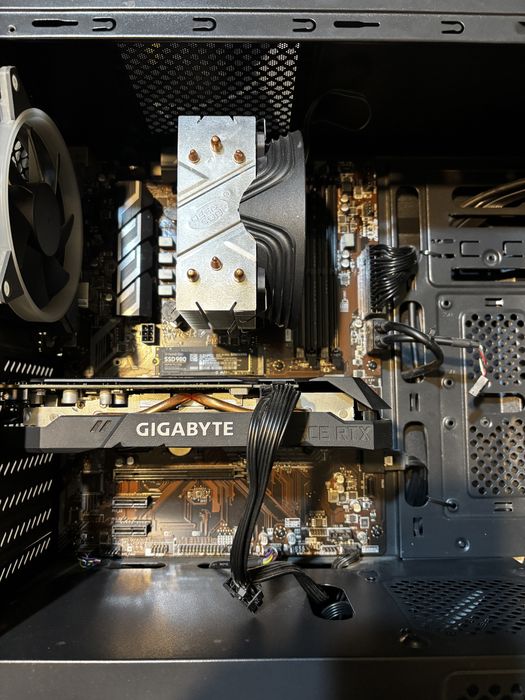 PC Gaming I7 8700, 16 GB RAM, RTX 2060 6GB, SSD M2, HDD