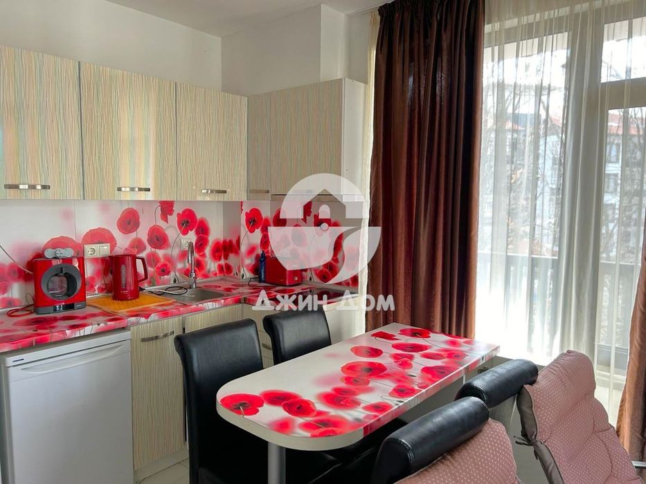 Продава се Двустаен апартамент в Приморско - 77 кв.м за 1129 €/кв.м - Снимка #1