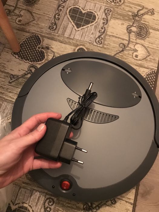 Aspirator inteligent robot