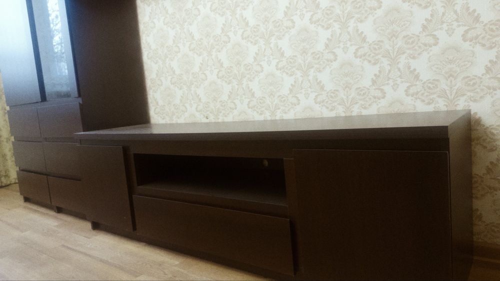 Стенка в гостинную