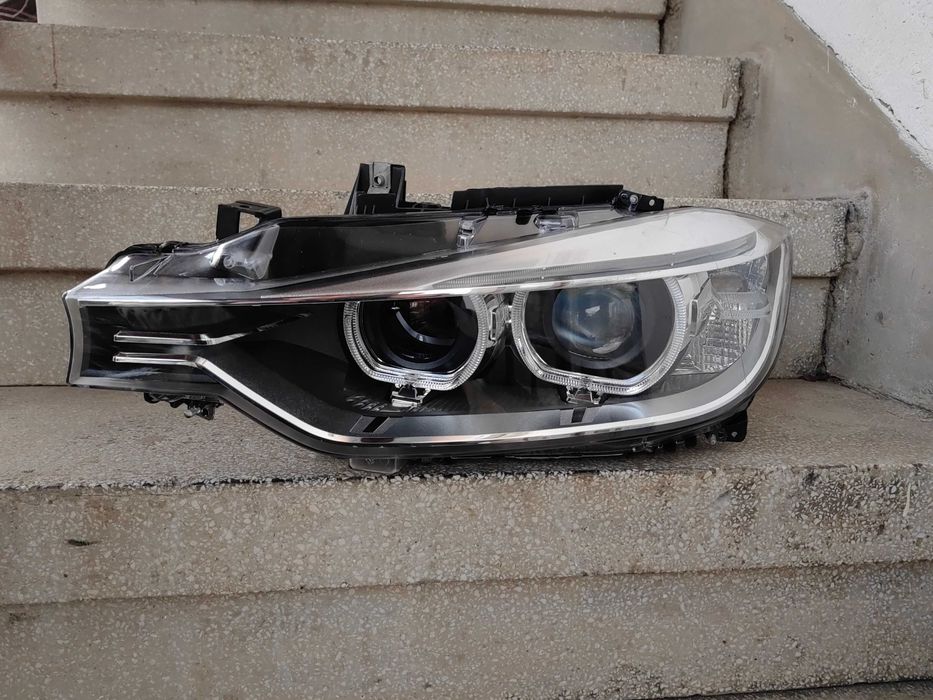 Фар BMW F30/F31 Bi-Xenon LED ляв/ Фар БМВ Ф30/Ф31 Оригинален