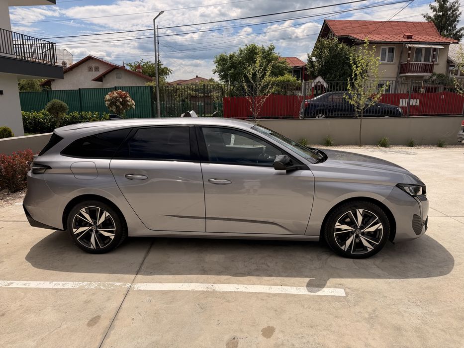 Peugeo 308 2022 -08