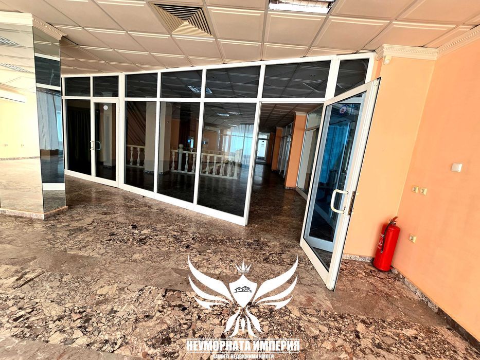 Под наем помещение, ателие, магазини, офиси, склад 80кв гр.Асеновград