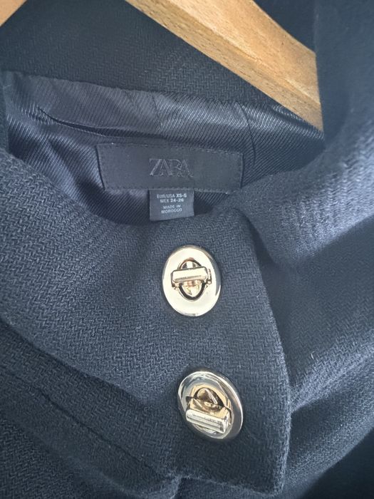 Късо вълнено палто Zara