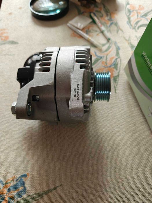 НОВ  алтернатор HYUNDAI / KIA / -13.5V-150A