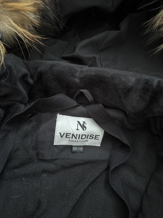 Зимний стильный комбинезон