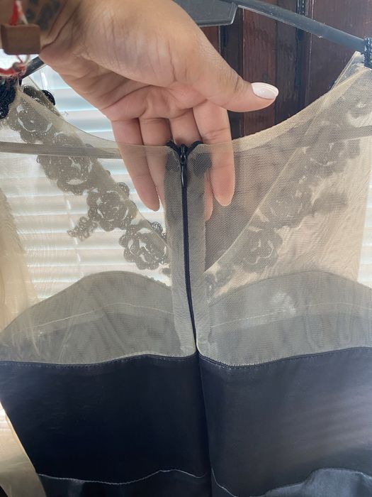 Официална  рокля