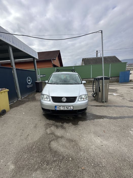 Vand wv touran,an2006,motor2L