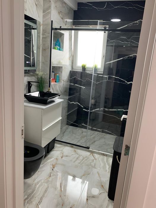 Vand apartament 2 camere