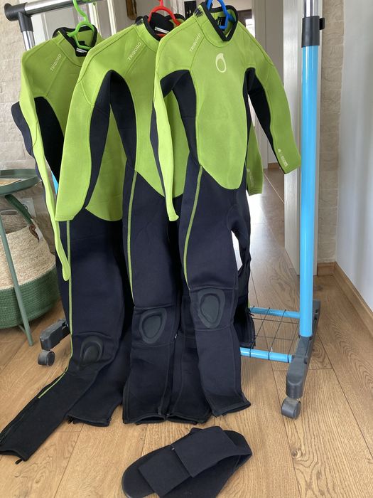 Неопренови костюми за водни спортове