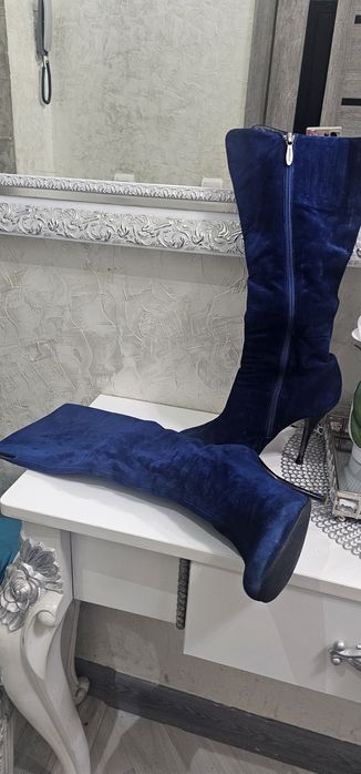 Замшевые осень-весна сапоги