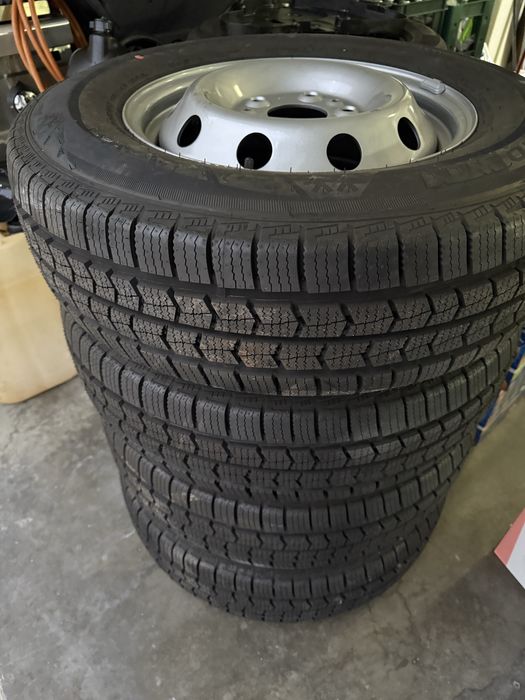 Jante cu senzori si cauciucuri nexen  215/75r16C