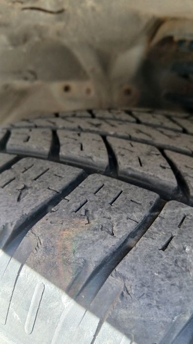 Гуми с джанти за Паджеро265/65/17 всесезонни
